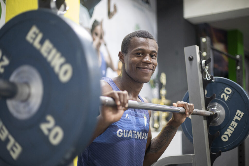Guillermo Rivas, el joven prodigio del decatlón que pone a Livingston ...
